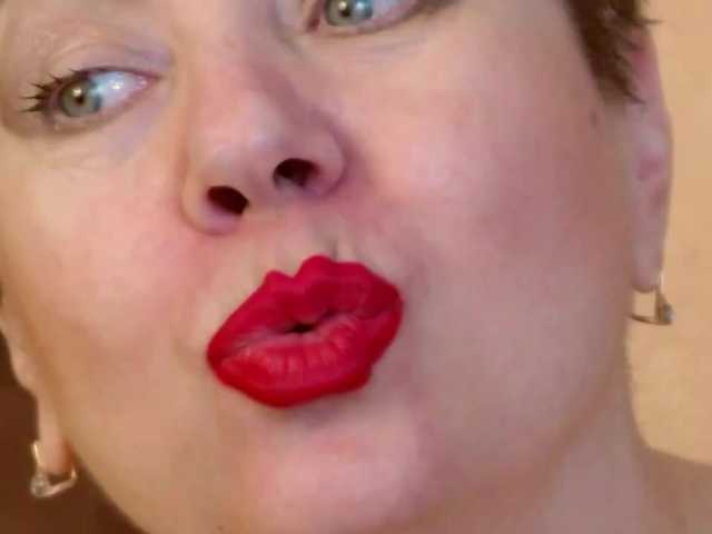 PoshLadyx from BongaCams