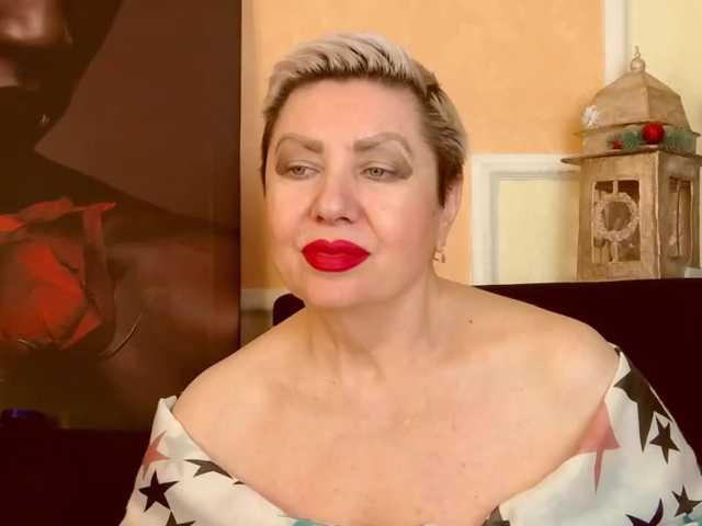 PoshLadyx's BongaCams show and profile