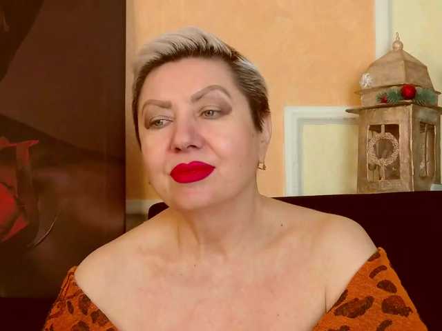 PoshLadyx's BongaCams show and profile