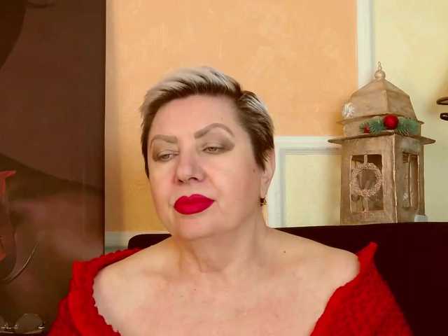 PoshLadyx's BongaCams show and profile