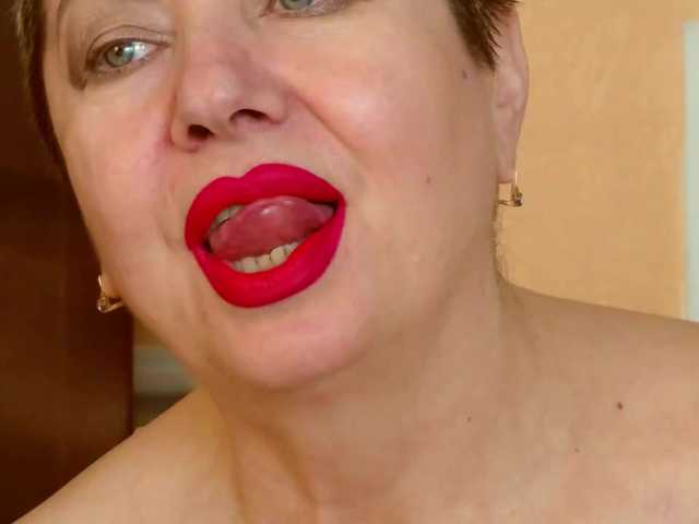 PoshLadyx's BongaCams show and profile