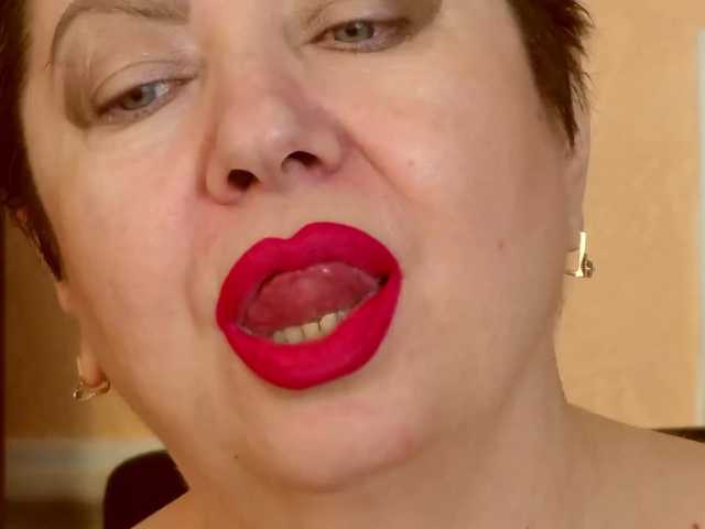 PoshLadyx's BongaCams show and profile