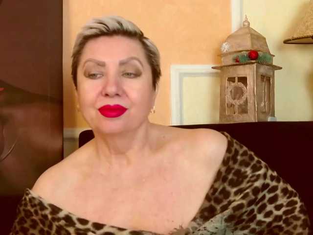 PoshLadyx's BongaCams show and profile