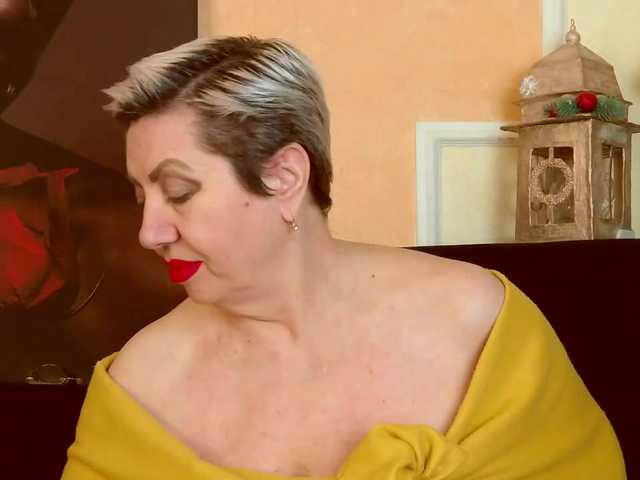 PoshLadyx's BongaCams show and profile