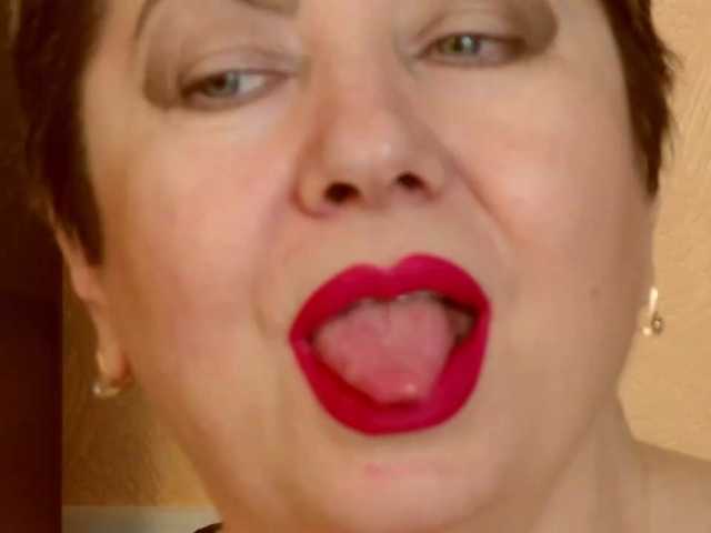 PoshLadyx's BongaCams show and profile