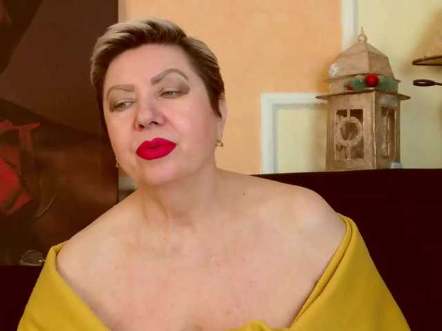 PoshLadyx's BongaCams show and profile