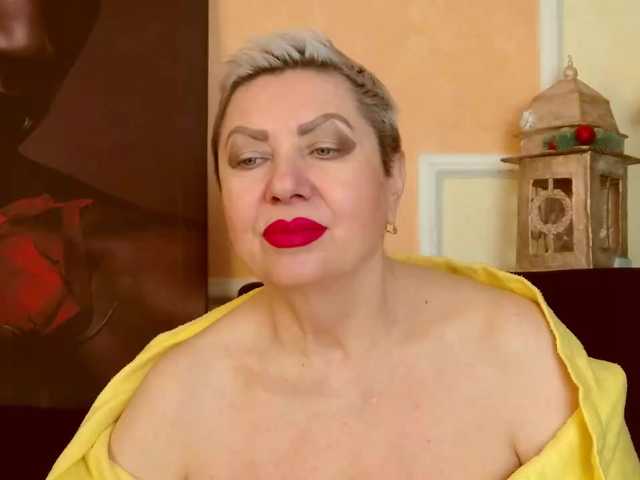 PoshLadyx's BongaCams show and profile