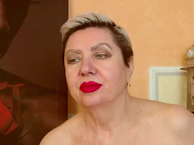 PoshLadyx's BongaCams show and profile