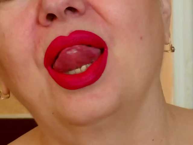 PoshLadyx's BongaCams show and profile