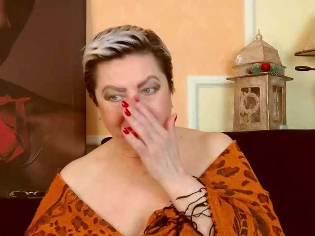 PoshLadyx's BongaCams show and profile