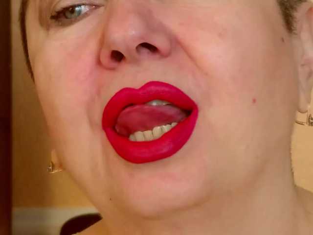 PoshLadyx's BongaCams show and profile