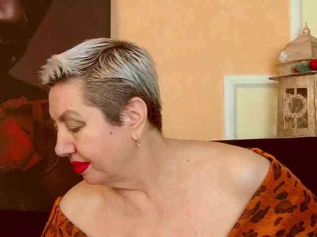 PoshLadyx's BongaCams show and profile