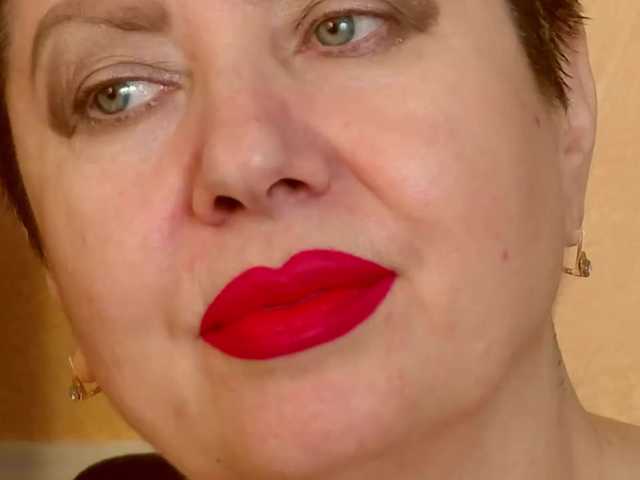 PoshLadyx's BongaCams show and profile