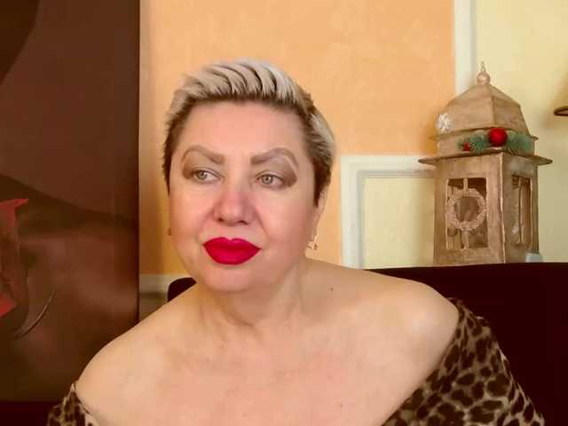 PoshLadyx's BongaCams show and profile