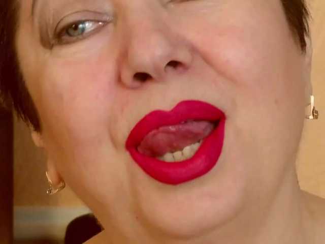 PoshLadyx's BongaCams show and profile