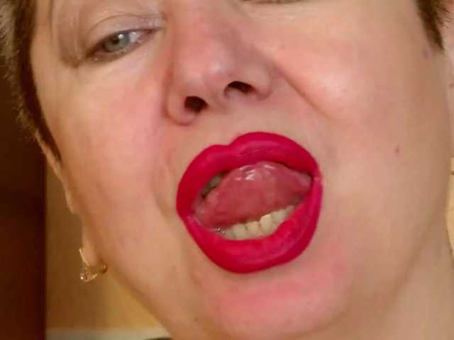 PoshLadyx's BongaCams show and profile