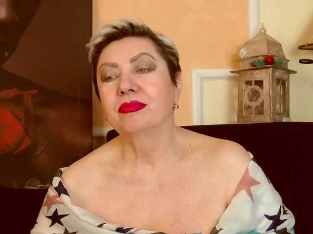 PoshLadyx's BongaCams show and profile