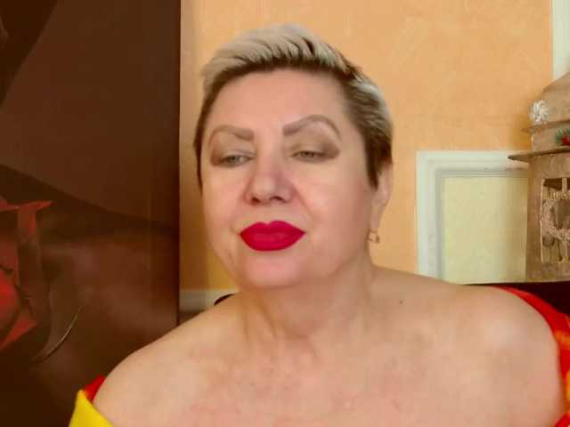 PoshLadyx's BongaCams show and profile