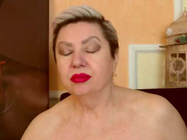 PoshLadyx's BongaCams show and profile