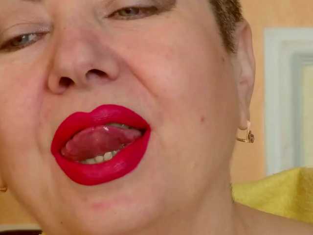 PoshLadyx's BongaCams show and profile