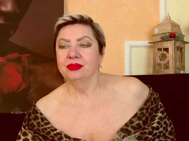 PoshLadyx's BongaCams show and profile