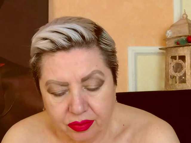 PoshLadyx's BongaCams show and profile