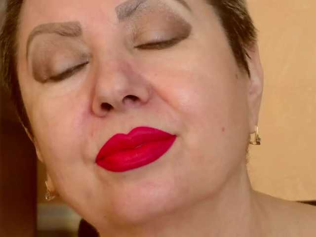 PoshLadyx's BongaCams show and profile