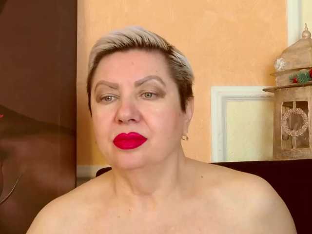 BongaCams PoshLadyx is Freechat PoshLadyx — Gorgeous naked body 50 blow job 30 play with legs 30 caress the breast 30 caress the pussy 30 caress the ass 30 orgasm 100 anal 100 watch the camera and tease you 50!
