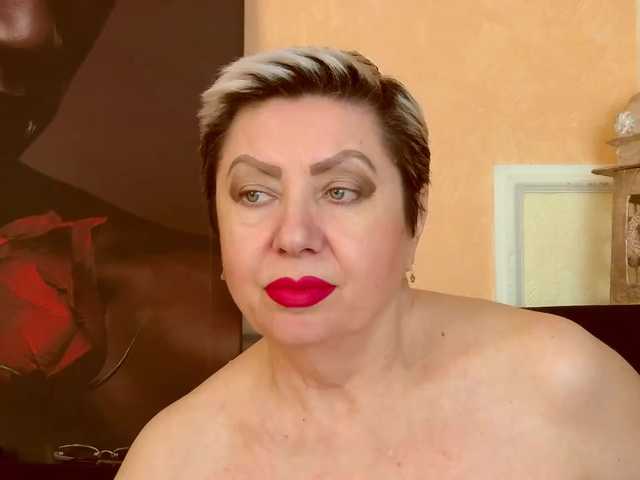 PoshLadyx's BongaCams show and profile