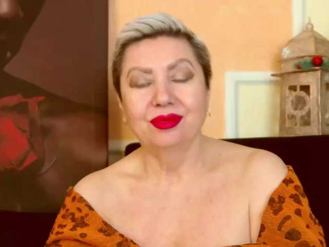 PoshLadyx's BongaCams show and profile