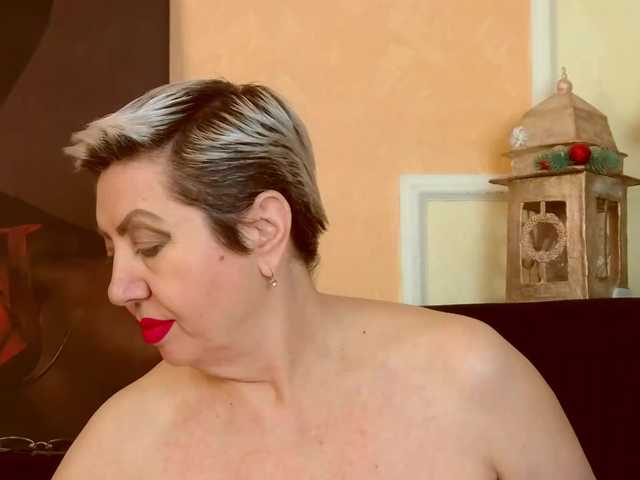 PoshLadyx's BongaCams show and profile