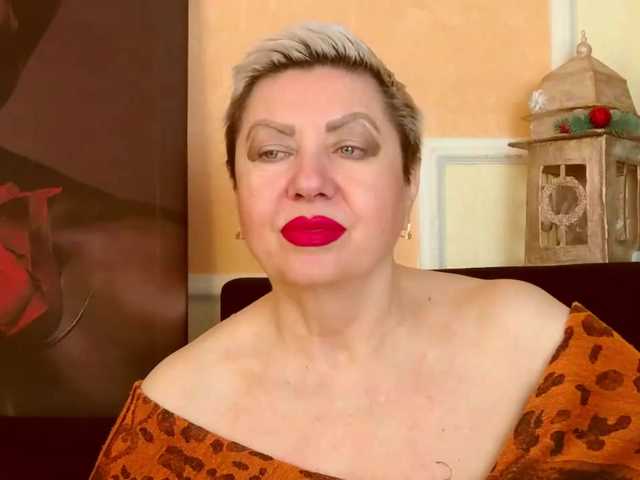 PoshLadyx's BongaCams show and profile