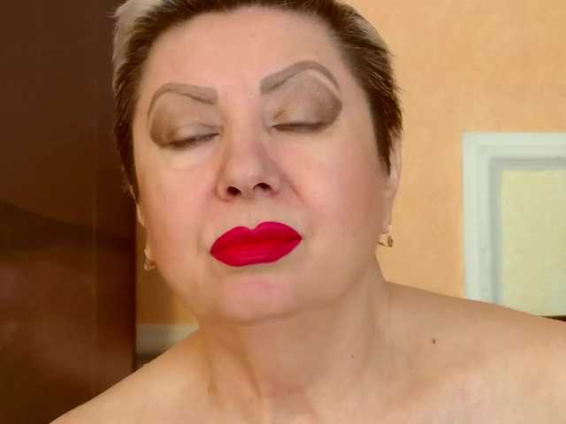 PoshLadyx's BongaCams show and profile