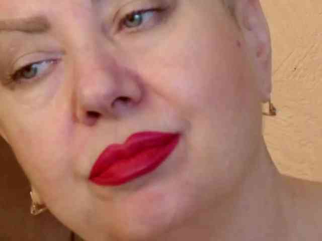 PoshLadyx Live Webcam on BongaCams