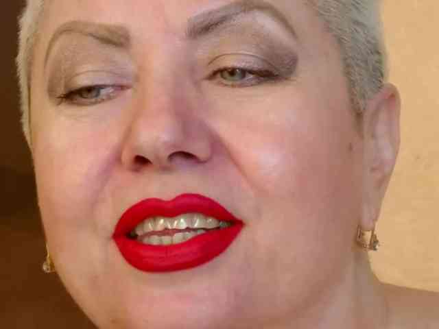 PoshLadyx webcam