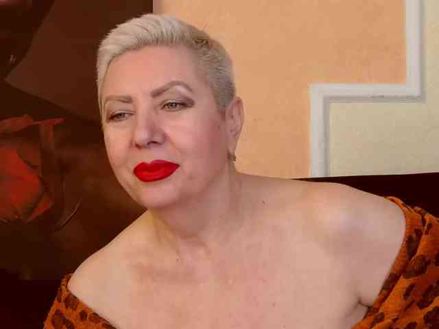 PoshLadyx webcam