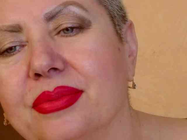 PoshLadyx webcam