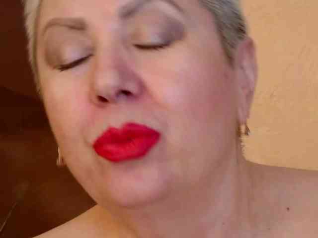 PoshLadyx webcam