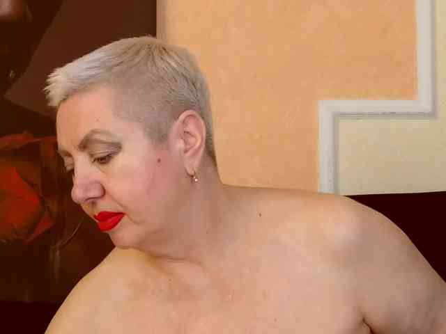 PoshLadyx webcam