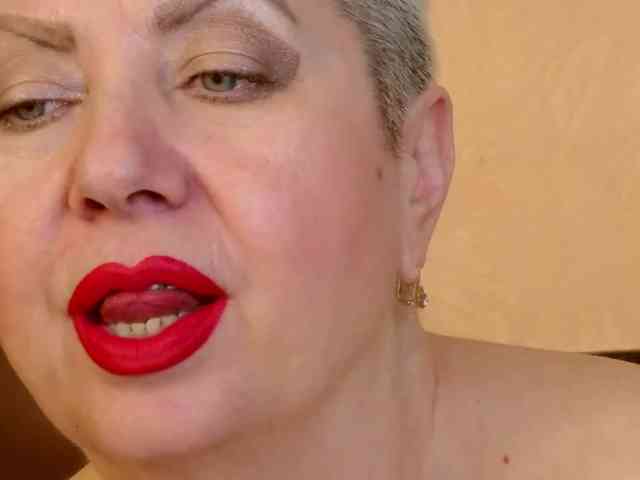 PoshLadyx webcam