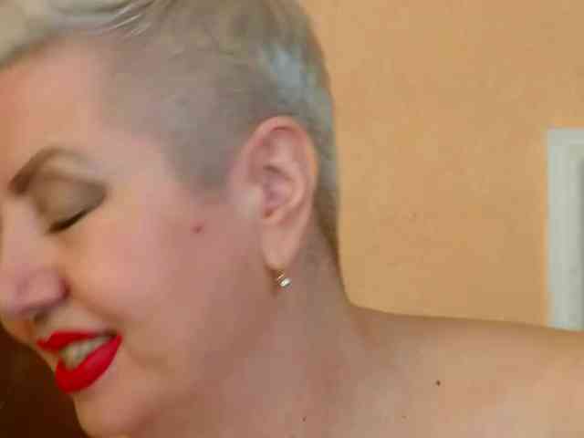 PoshLadyx webcam