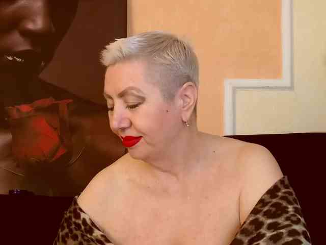 PoshLadyx webcam