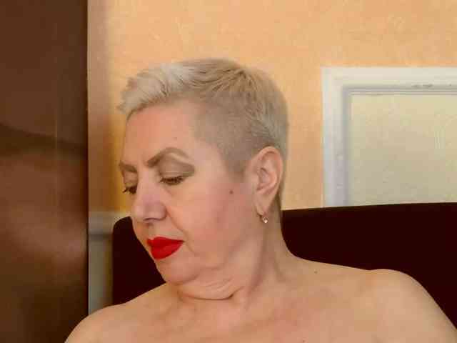 PoshLadyx webcam