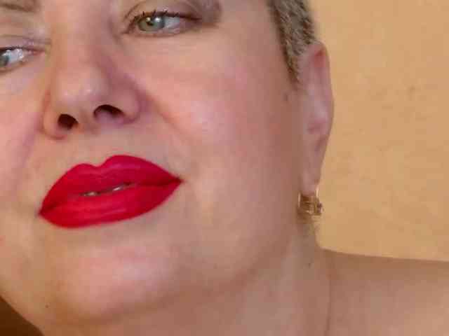 PoshLadyx webcam
