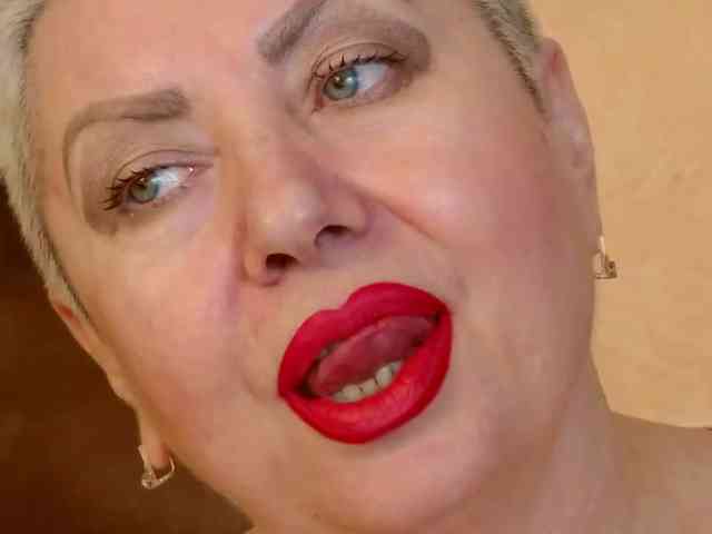 PoshLadyx webcam