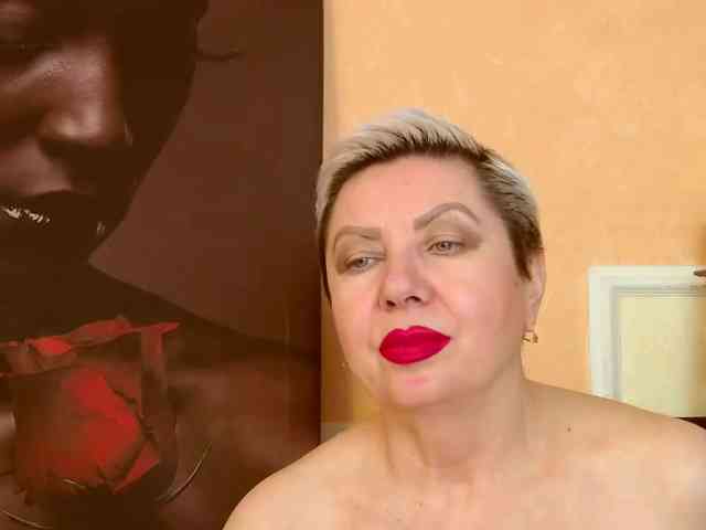 PoshLadyx Live Webcam on BongaCams