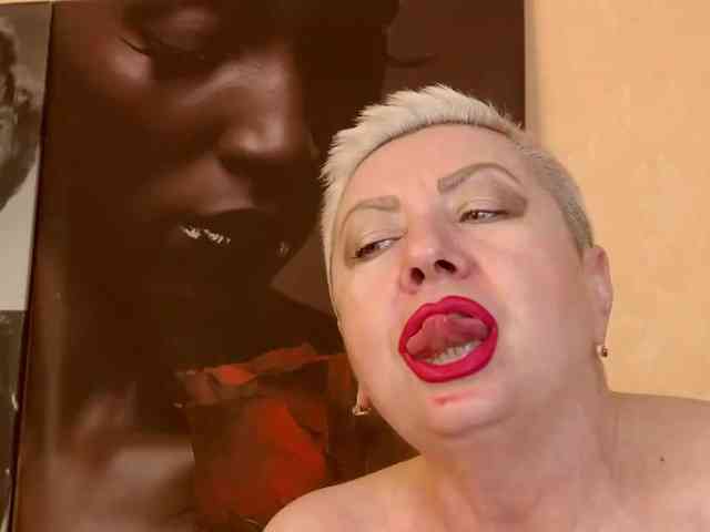 PoshLadyx webcam