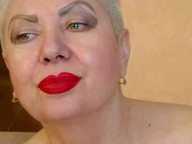 PoshLadyx webcam