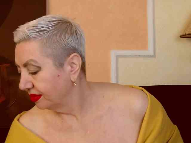 PoshLadyx webcam