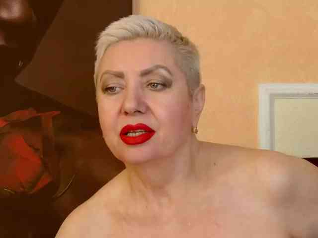 PoshLadyx webcam